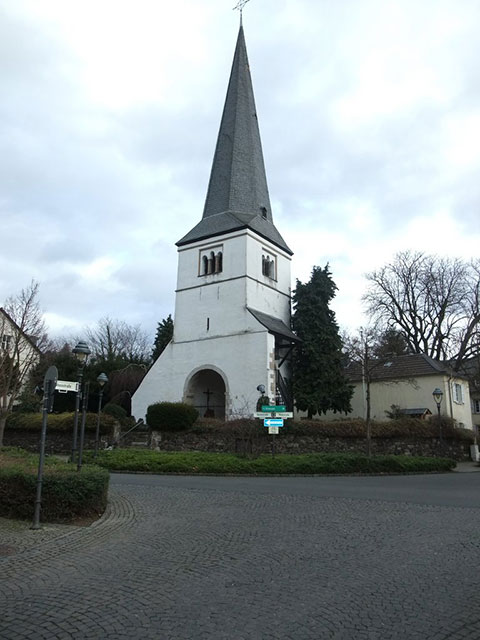 Blick auf den Alten Kirchturm St. Andreas